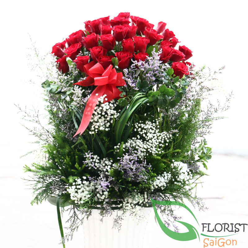 Basket flowers delivered Saigon