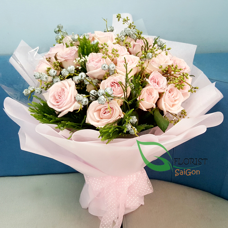 Pink ohara rose bouquet