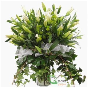 Saigon flower delivery in vase