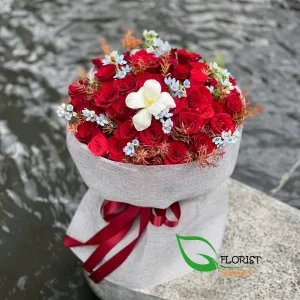 Saigon love flowers bouquet for wife