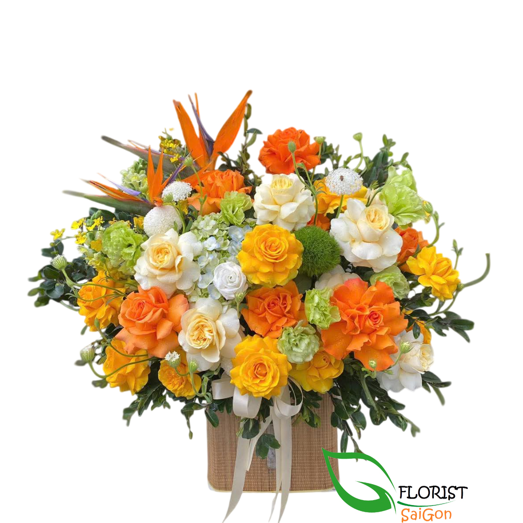 online table flower arrangement