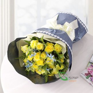 Yellow roses for birthday