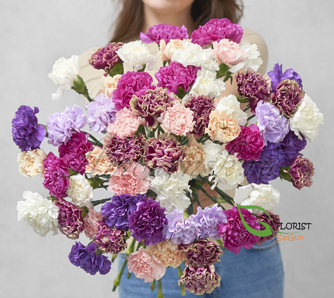 Carnation bouquet for womens day