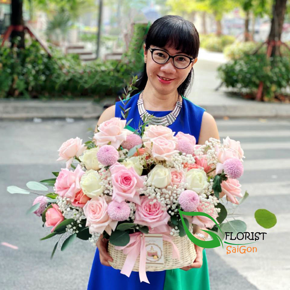 Fresh flower arrangement prepared for birthday delivery