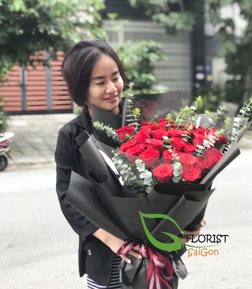 Beautiful flower bouquet for Vietnamese womens day